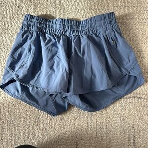 Lululemon track that 3” shirts blue 8